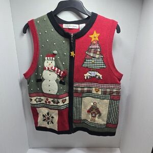 Victoria Jones Woman Holiday Snowman and Tree Vest